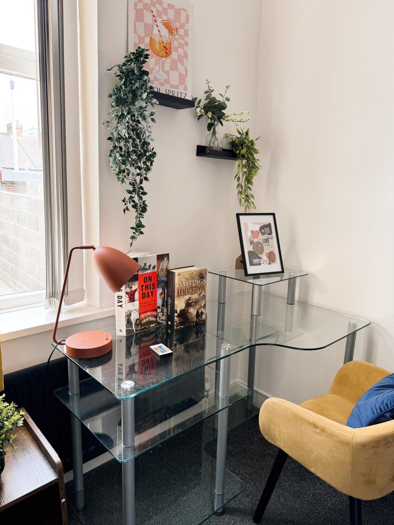 A&A Luxury Stay Rosedale St - Chic, Modern, City Centre, Neon Decor Sunderland  Esterno foto